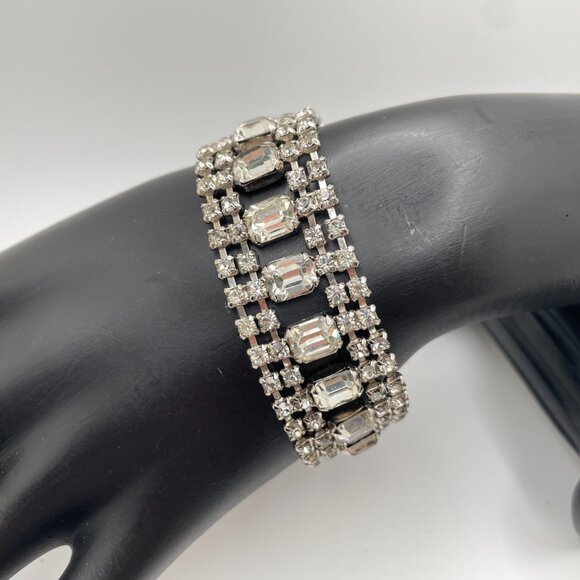 Vintage CORO RHINESTONE Bracelet Big Chunky Thick Large Emerald Cut Silver Tone - Picture 2 of 12